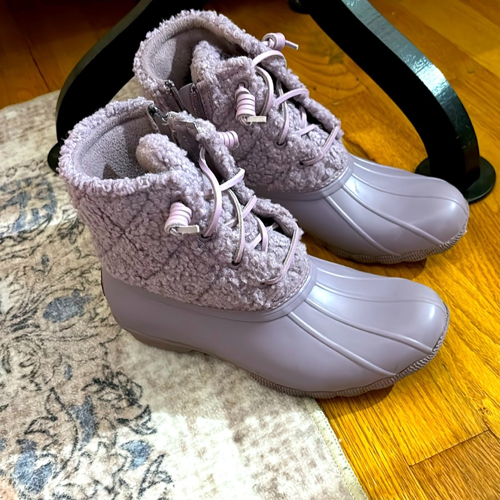 🍁Sperry duck boots quilted